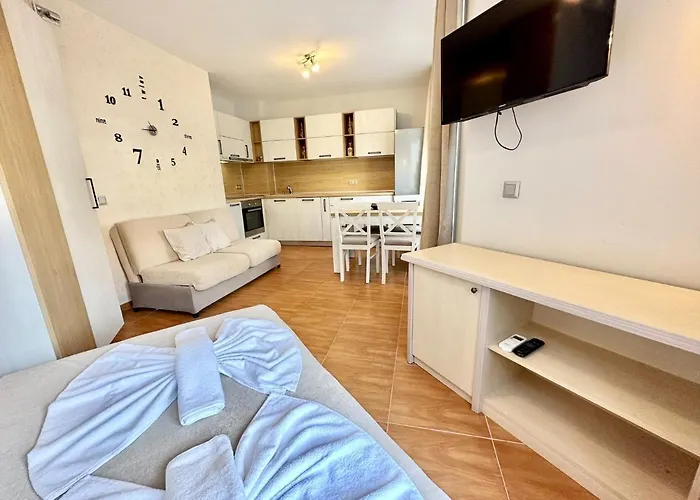 Panorama Dreams - Menada *